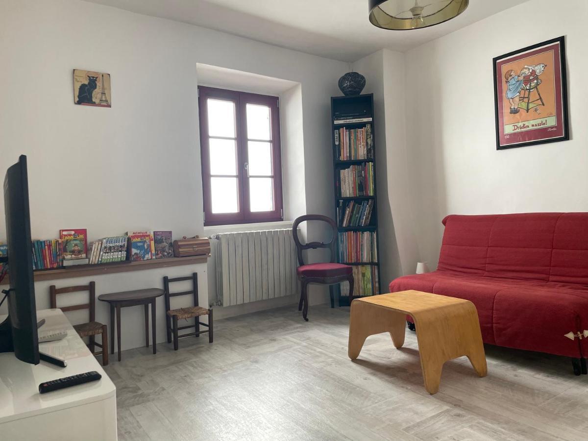 La Mascotte Bed & Breakfast Largentiere Bagian luar foto